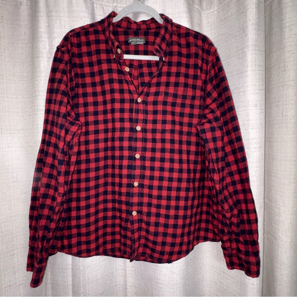 Eddie Bauer Check Flannel Shirt Mens XL Red Blue Outdoor Button Down